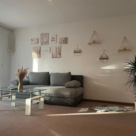 Kingsize Bett Boho Apartment Mit Tiefgarage Naehe Salzburg Freilassing Exterior photo